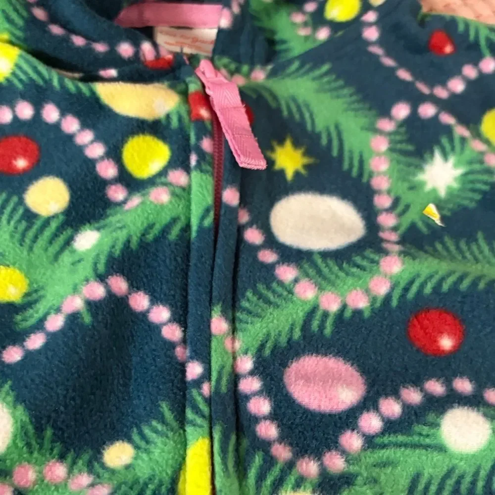 NWT Cat & Jack Colorful Christmas Tree one Piece Pajama Size 6/7